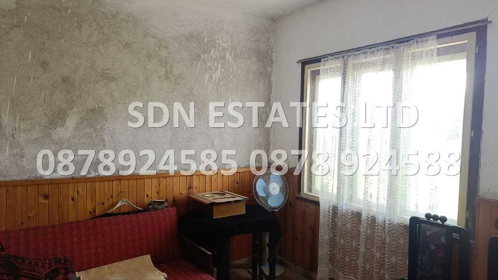 Продава монолитна къща в село Черганово