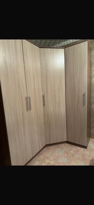 Продам шкафы двухдверный, угловой и пенал. Есть торг!