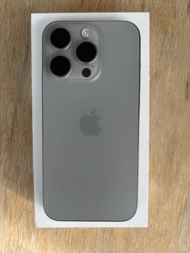 iPhone 15 Pro Titanium 128GB – Отлично състояние