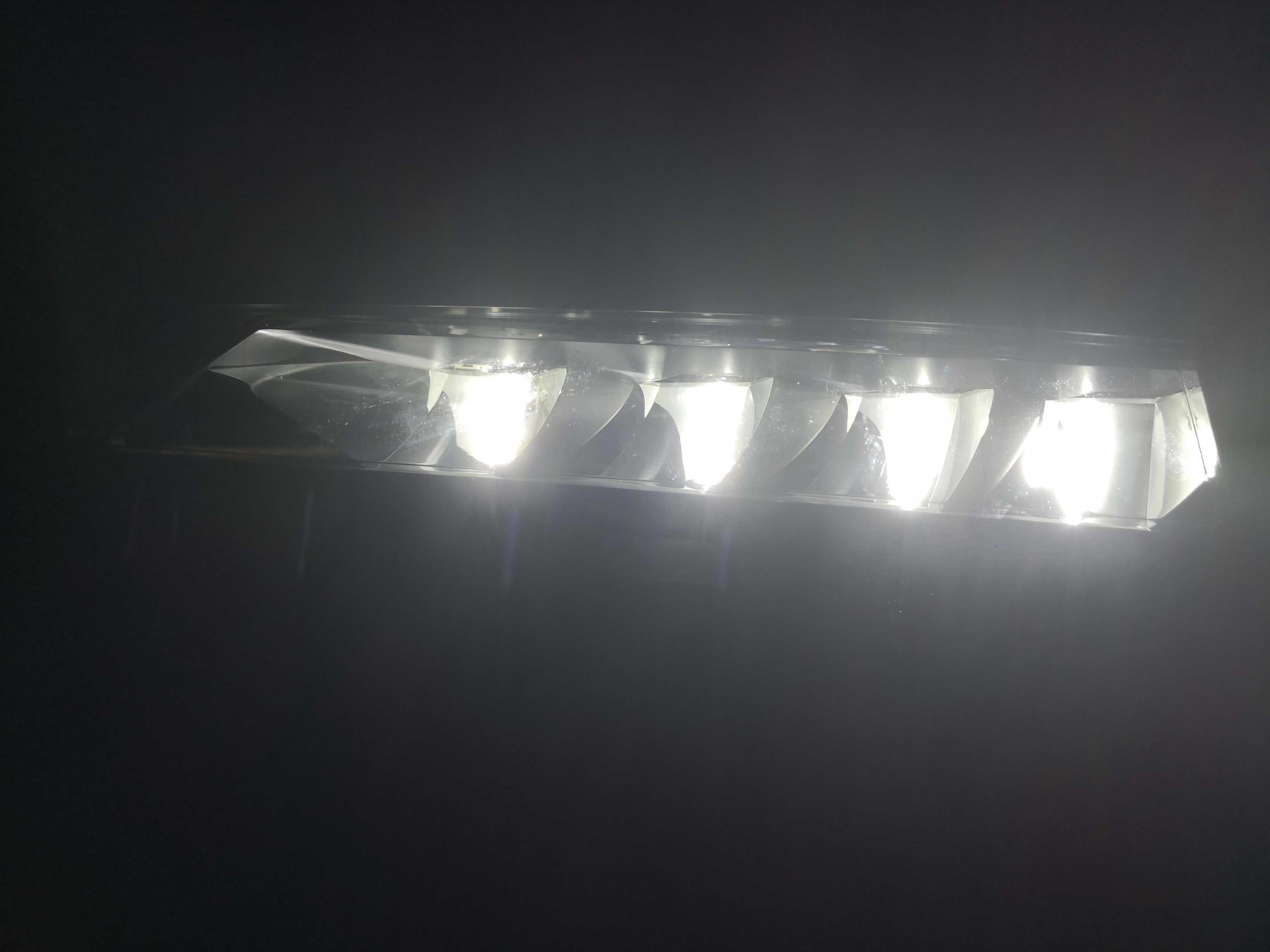 Халоген Skoda Octavia LED ляв/Халоген Шкода Октавиа LED Оригинален