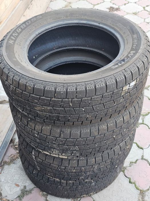 Зимние шины резина KINGBOSS W705 215/60/16 95T