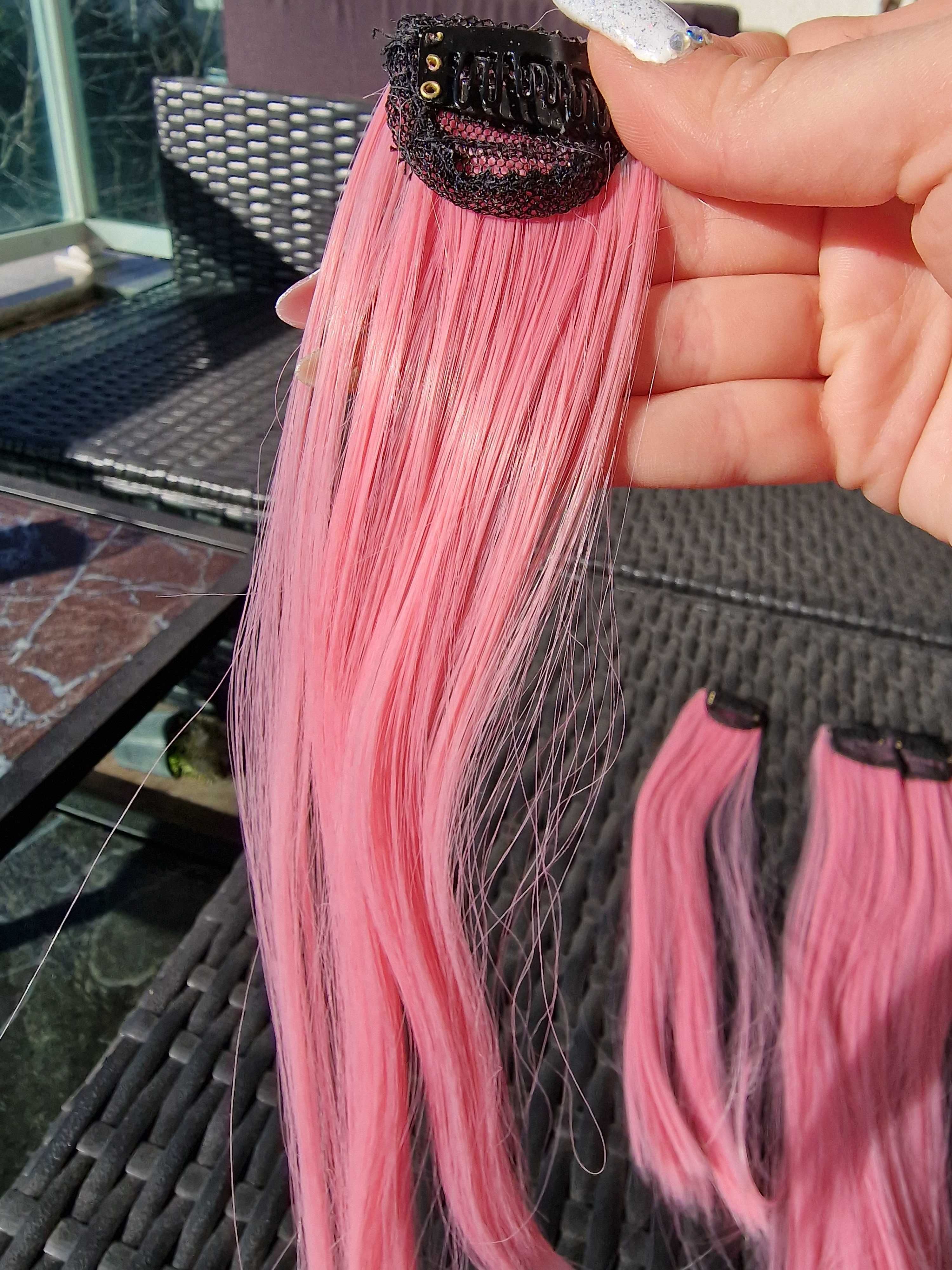 Розови екстеншъни синтетичен косъм