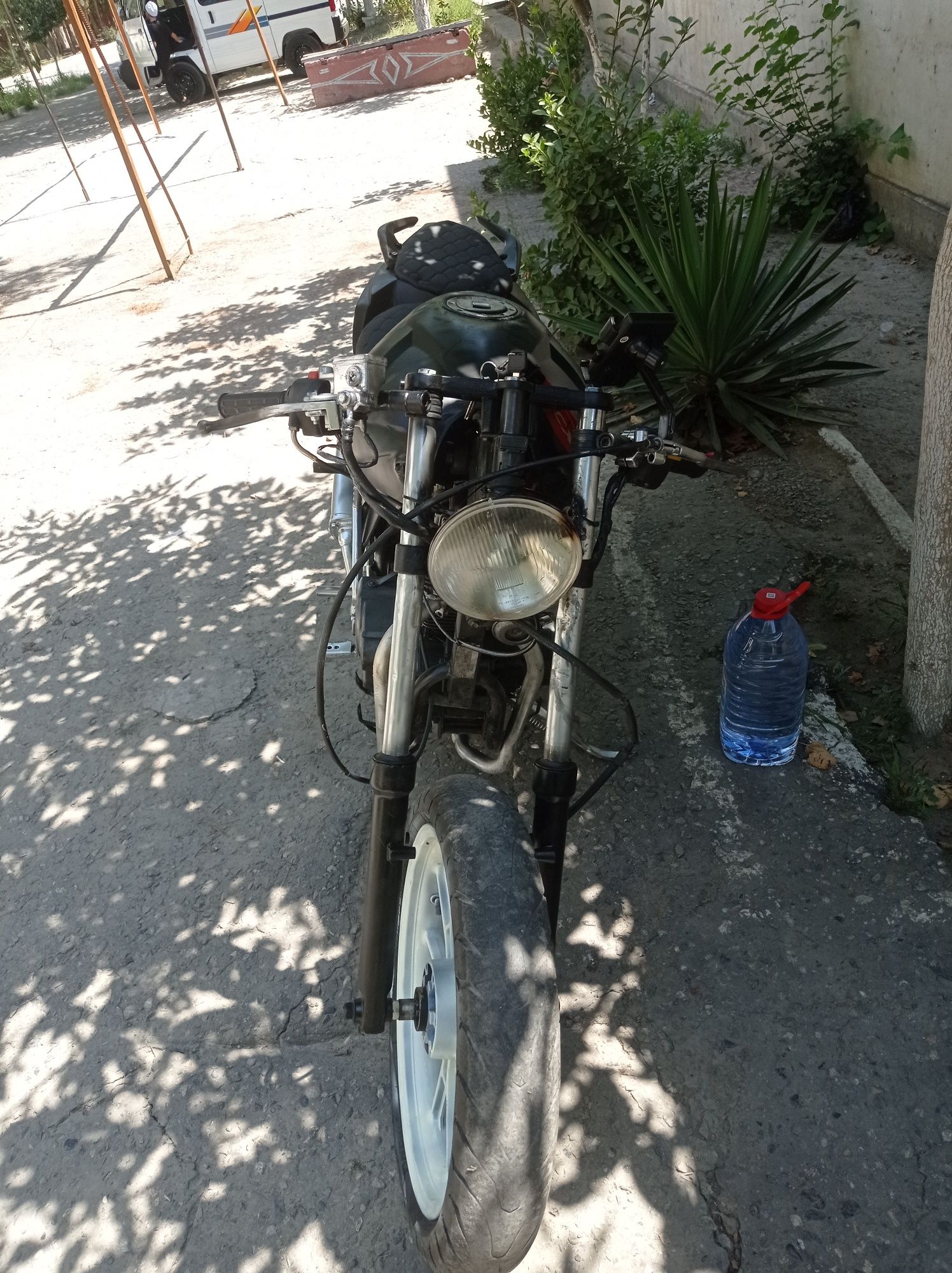 Moto sotiladi varyantkayam beriladi
