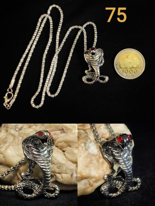 Змея. Статуэтки и Кулоны.
