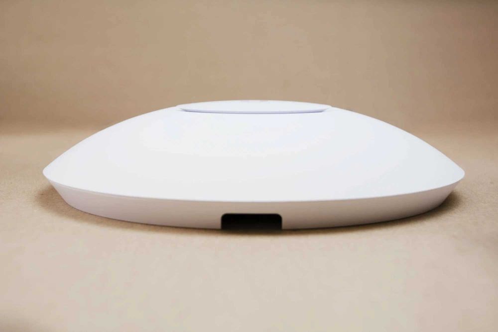 wifi router Unifi 6+ potolochniy Wi-fi