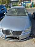 Bara /Spoiler Volkswagen Passat B6 an 2007 culoare LB5M