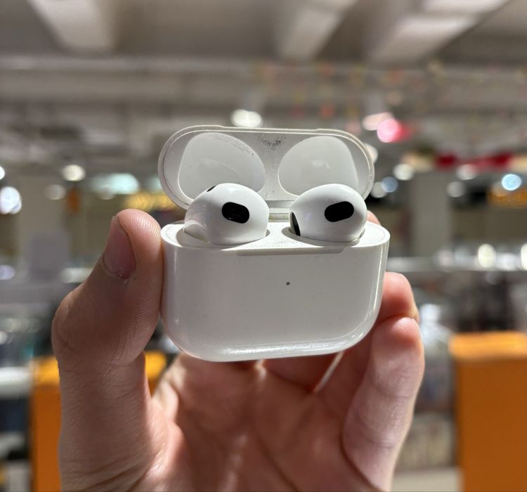 AirPods (3 поколения )