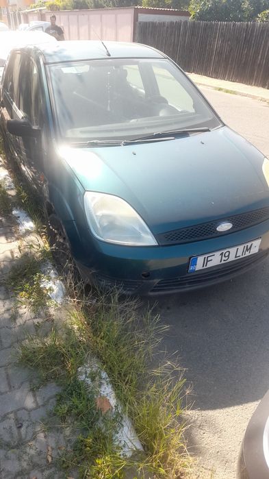 Vând Ford Fiesta 2003 1,4 diesel