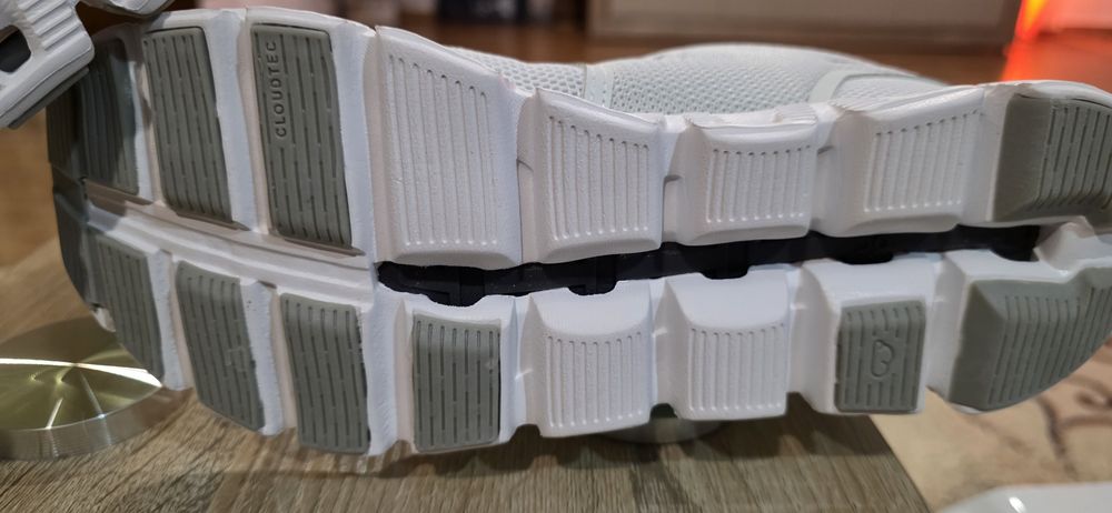 Adidasi alergare dama qc cloud 5