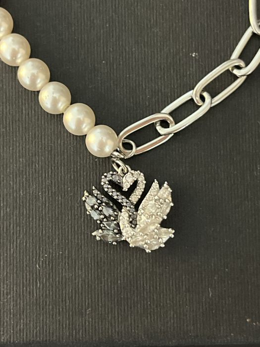 Swarovski swan bracelet