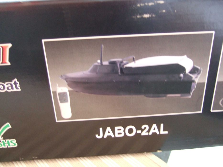 Лодка за захранка JABO 2