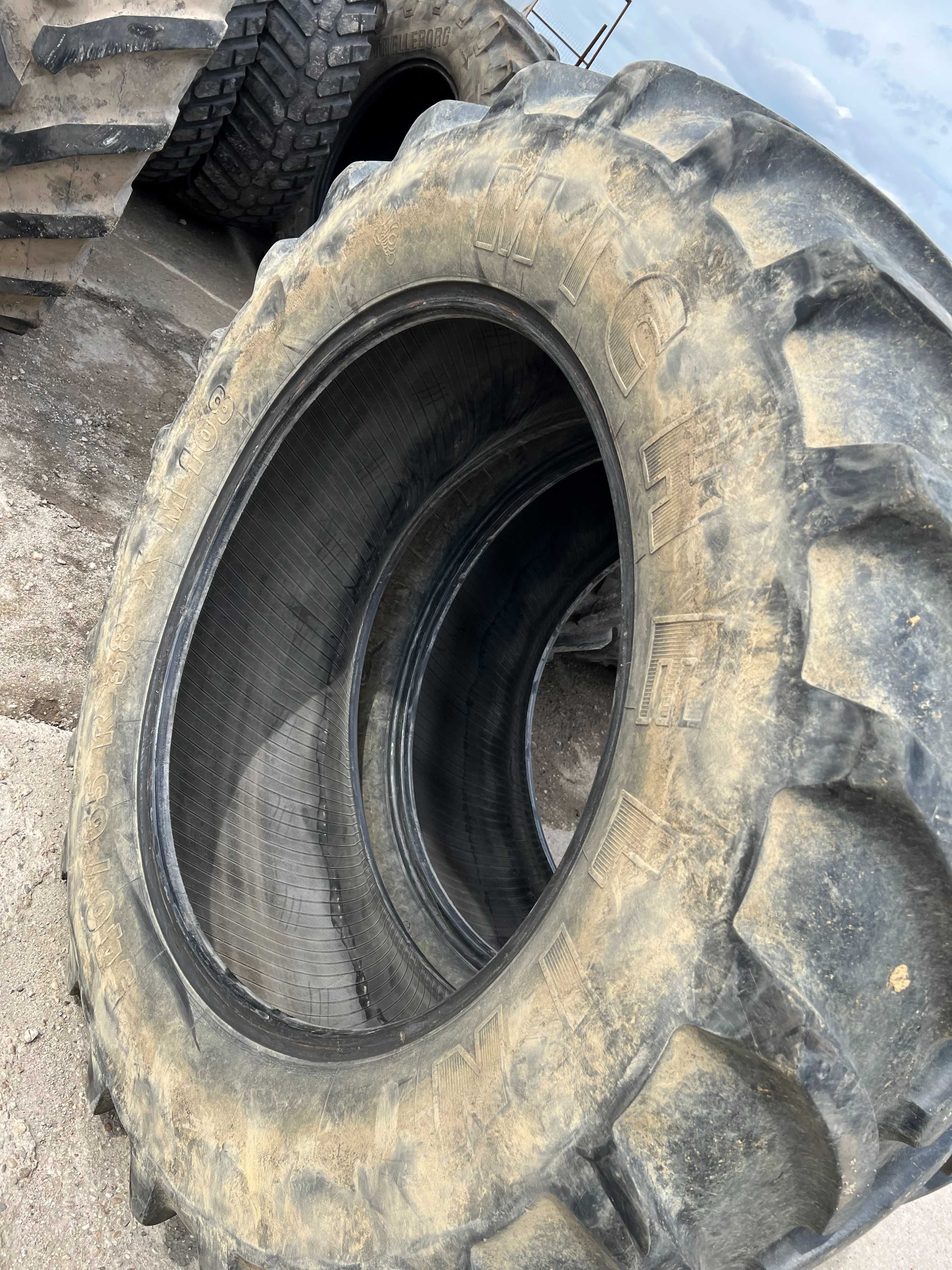 Anvelopa 540.65 R38 Michelin