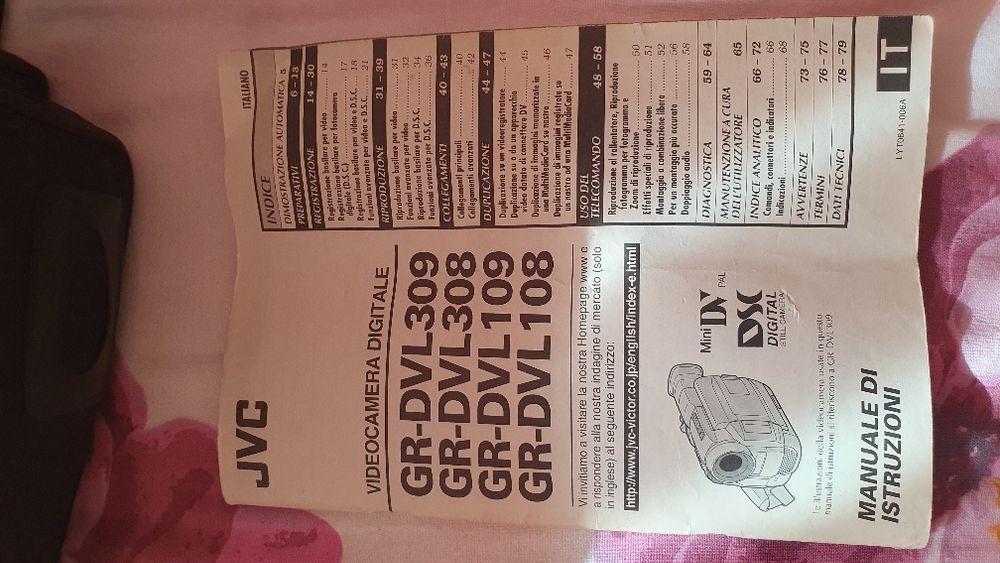 Camera mini JVC cu geanta