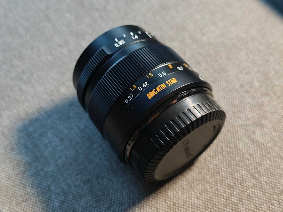 Brightin Star 35mm F0.95 APS-C Manual Focus Lens for Fujifilm X