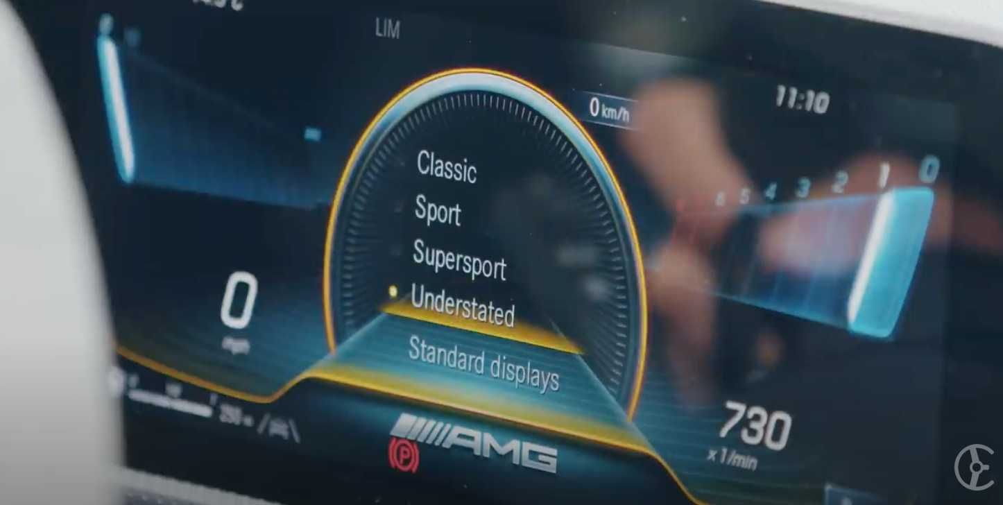 Mercedes-Benz Diagnoza Codari Faza lunga Semne Apple Carplay AMG Menu