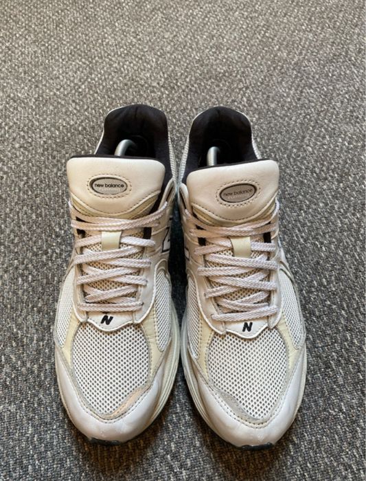 New Balance 2002R marime 45