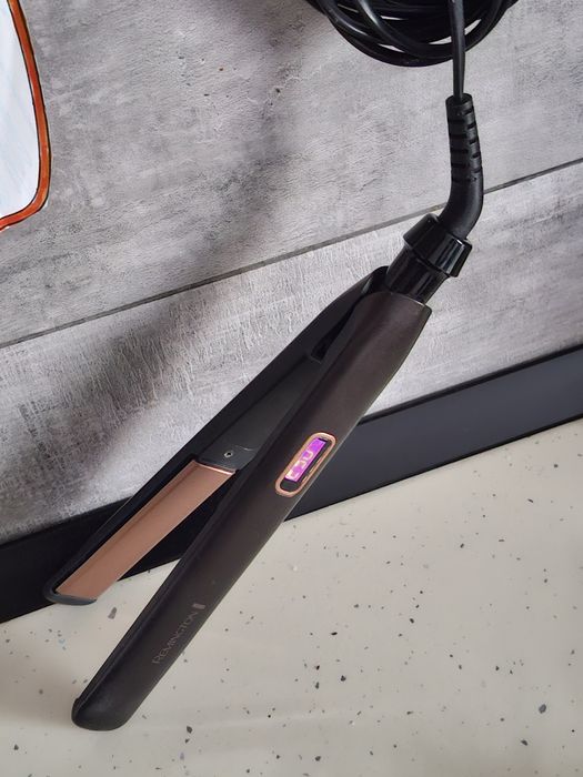 Placă îndreptat părul Reminghton