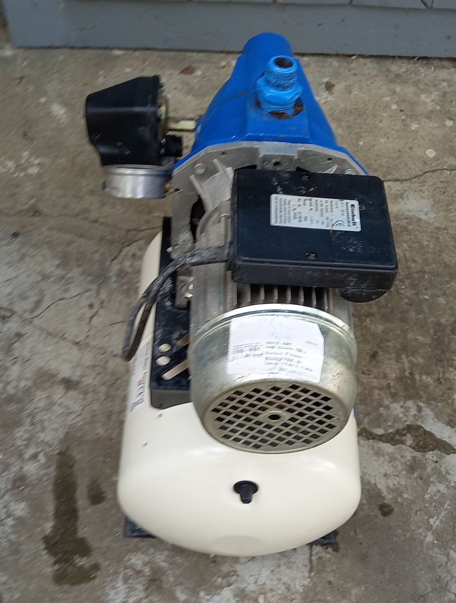 Продавам хидрофорна помпа PWB-20LH