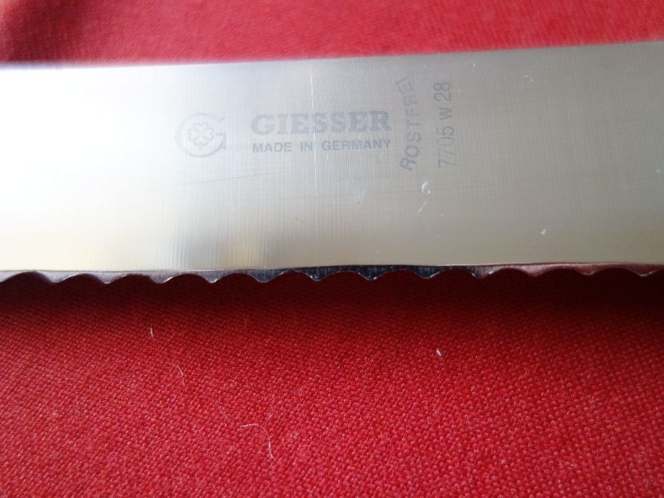 Професионален Немски кухненски нож GIESSER Rostfrei-40.5cm.