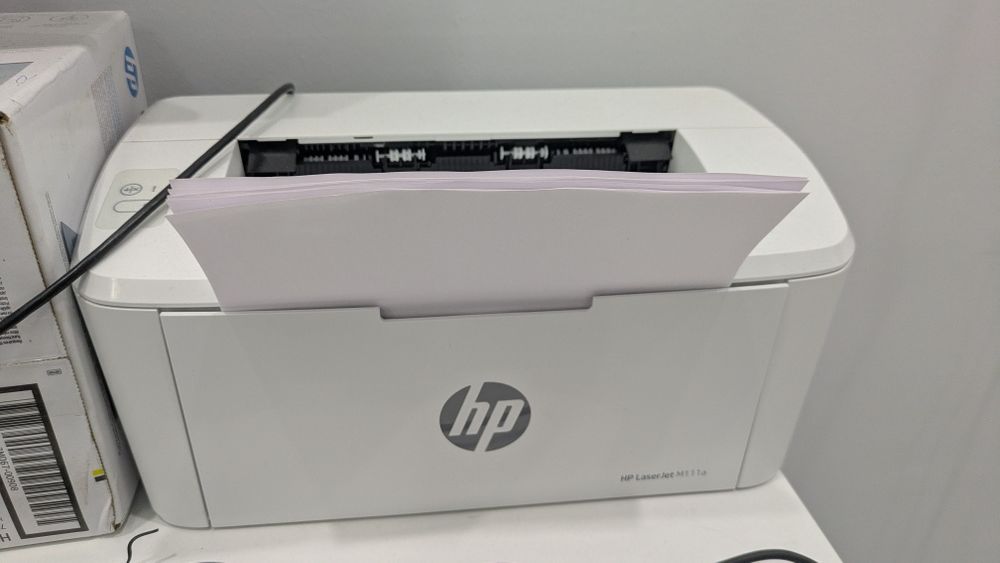 Принтер hp в коробке