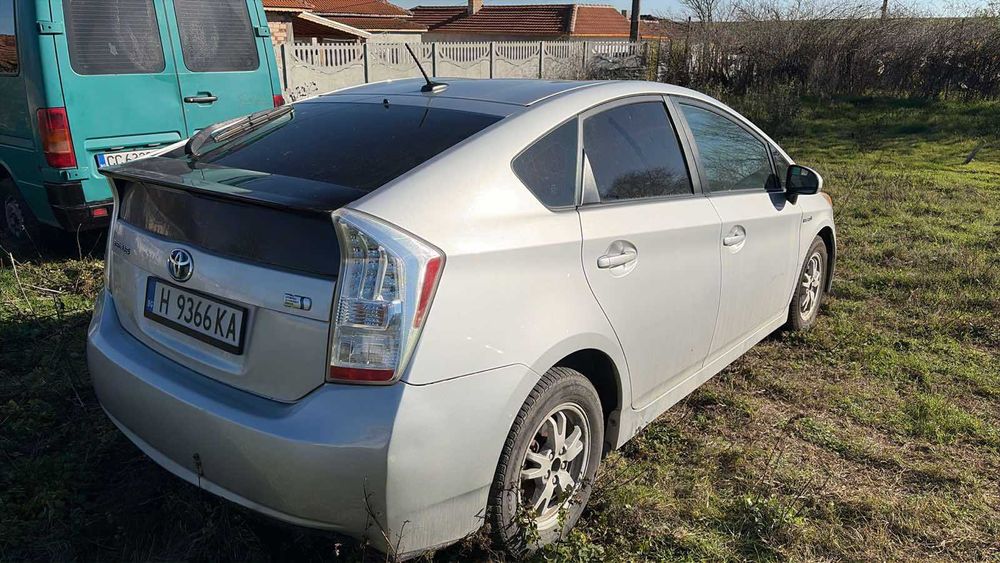 Toyota Priyus 2010 g