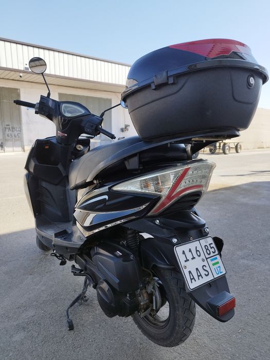 Skuter sotiladi Drongo 80 kub
