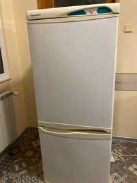 Хладилник с фризер Polar - 147х60х60см.
