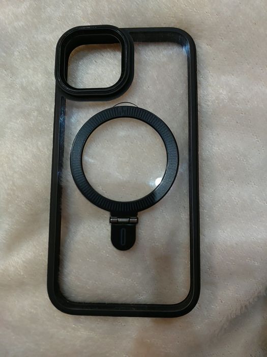 Чехол на айфон 14