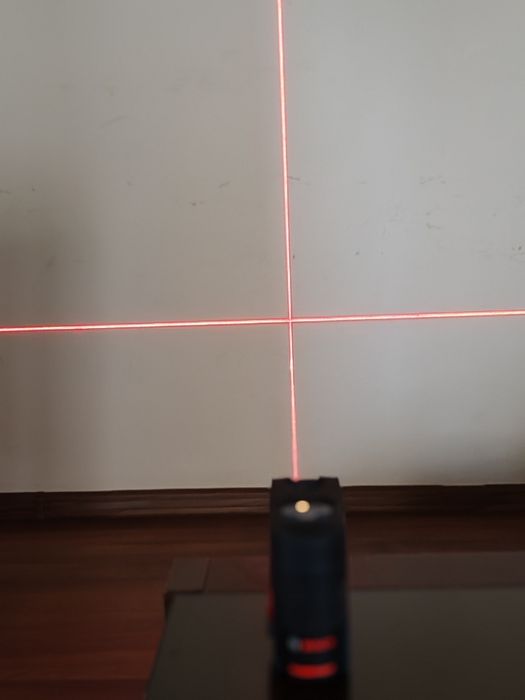 Nivela laser cu linii în cruce,, Bosch Professional Gcl 2-50 c