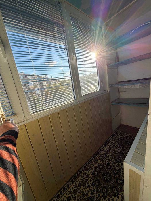 Продаётся 2х комн квартира на 3 этаже Ор-р Гуливер