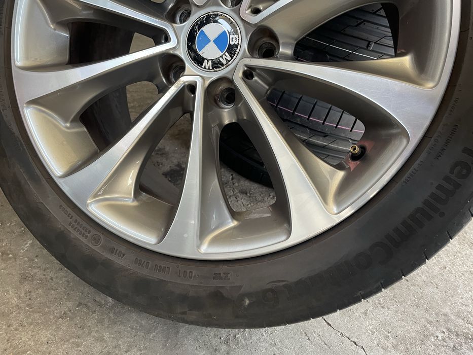 Vand anvelope Continental r18 vara