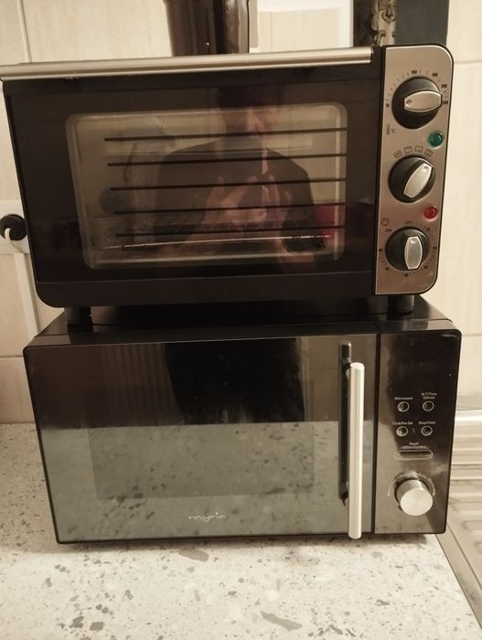 Vând cuptor electric și cuptor microunde