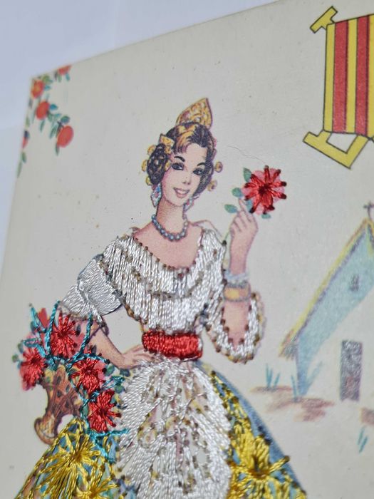 Felicitare veche brodată + felicitare textilă