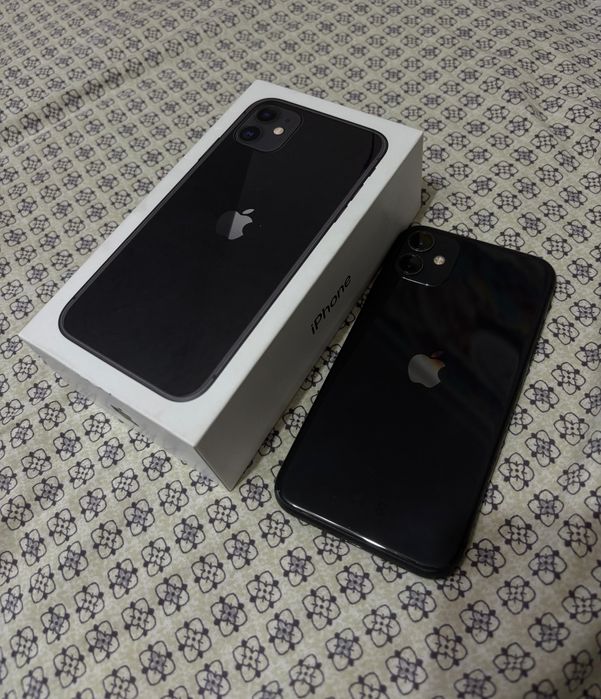 Продам айфон 11 черный