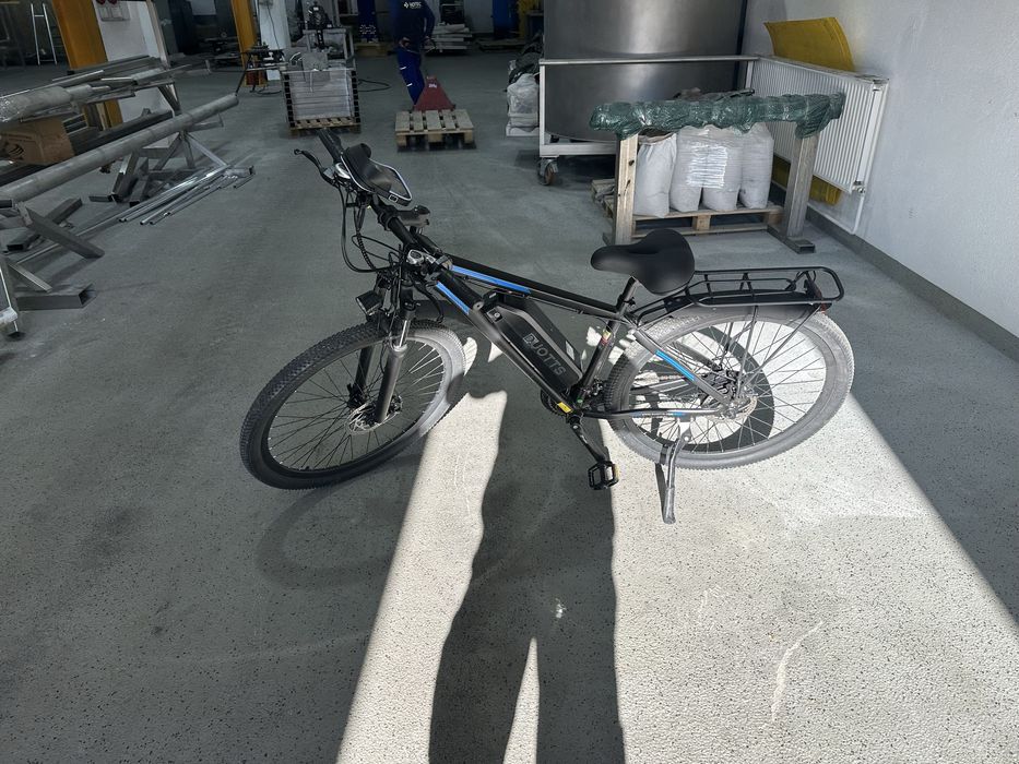 Inchiriez bicicleta Duotts c29 PRO