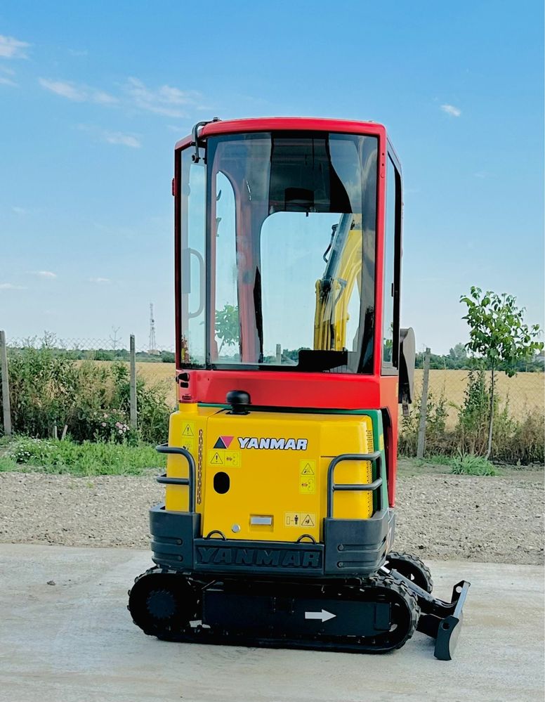 Miniexcavator marca yanmar, 1,7 tone, an 2001,
