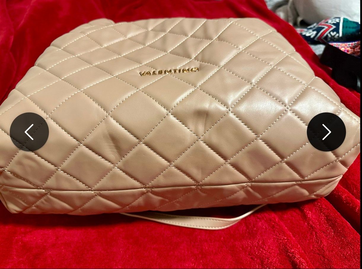 Valentino puffer