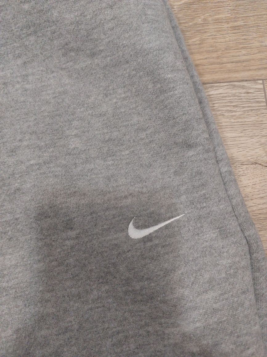 Pantaloni Nike Gri