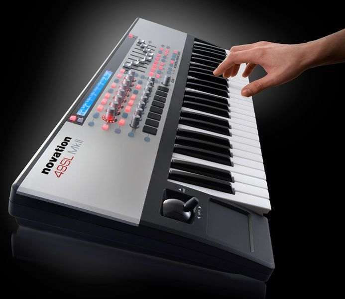 Novation 49SL Mk2 49-Key USB Keyboard IMPECABIL