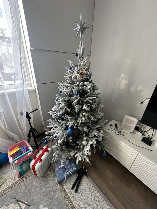 Продам елку