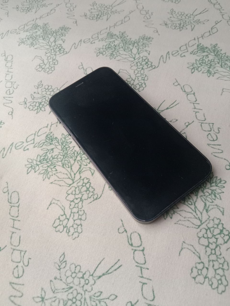 iPhone 12 mini arzon holati ideal