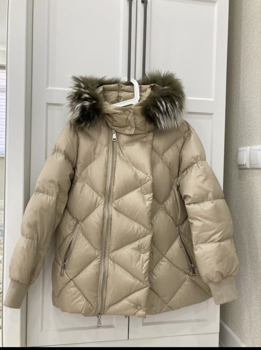 Куртка в отличном состоянии