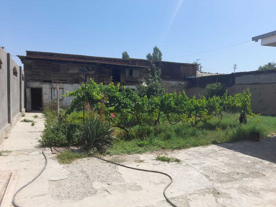 Кибрайда уй сотилади