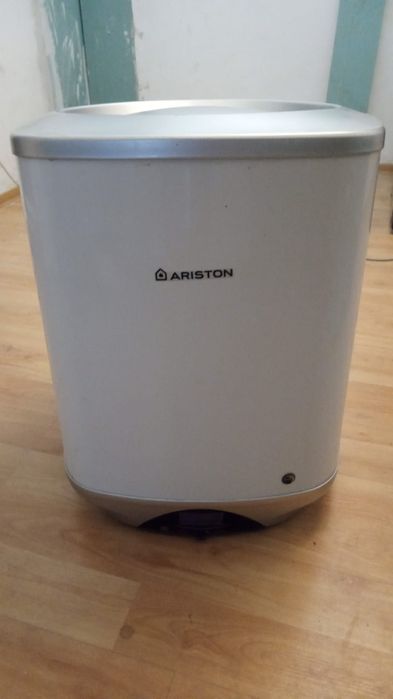 Boiler electric Ariston 50 l