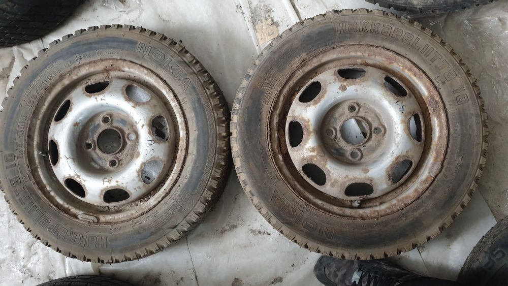 Джанти 4х98 с гуми 155 70 13 нокиа
