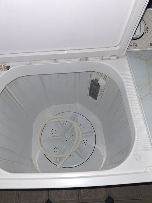 Продаётся стиральные машини 1 автомат Artel 6 кг и 1 полуавтомат 10 кг