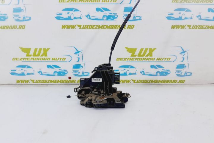 Broasca usa spate dreapta z3b4839016 Volkswagen VW Polo 4 9N  [din 2001 pana  2005] seria