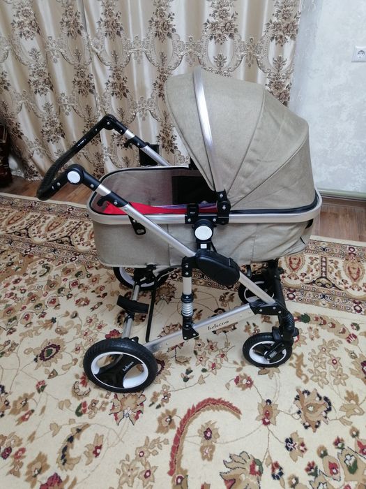 Коляска детская прогулочная