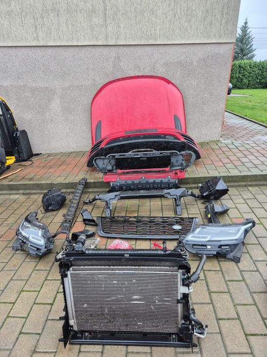 Față  completă Range Rover velar  R Dinamic 2.0 diesel 2019