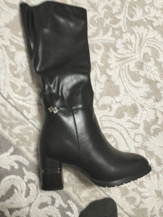 Продам сапоги женские зимние